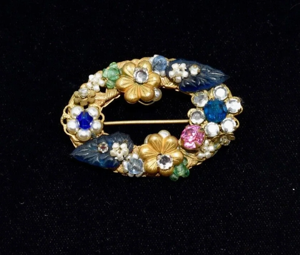 Miriam Haskell 1920's Whimsical Mix-Media Glass, Filigree Brooch Signed